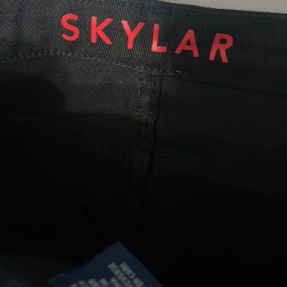 New Delia’s Skylar Black Jeans Short size 6 - Picture 6 of 6